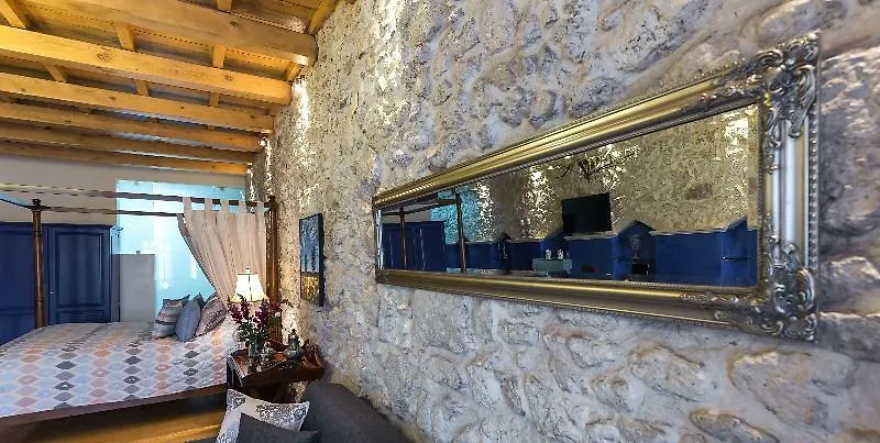 Avli Lounge Apartments Rethymno  Rethymno (Crete)